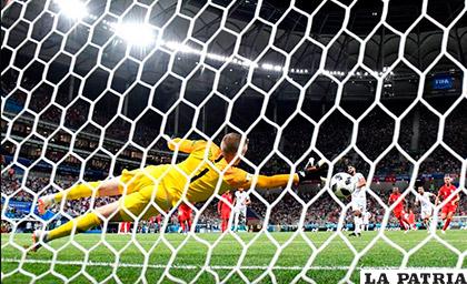 Sassi en el 35 anotó de penal para Túnez (1-1) /as.com