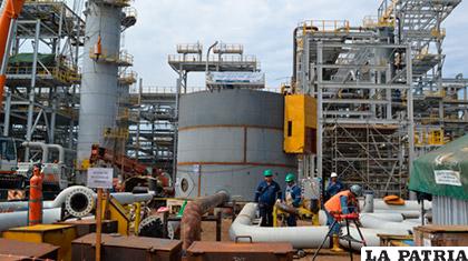 La planta de amoniaco y urea costó al Estado casi 952,2 millones de dólares /Radio Fides