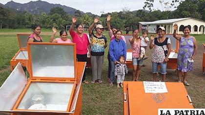 Mujeres beneficiarias del proyecto Cocinas Solares en la Amazonía boliviana /ANF