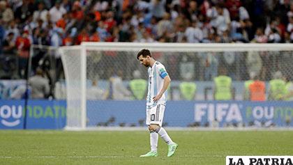 Leo Messi, cabizbajo tras la derrota de Argentina ante Croacia (0-3) /MUNDO DEPORTIVO