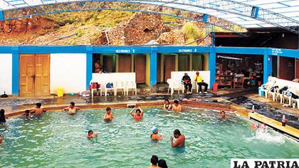 Otra piscina es la de Poopó, zona minera /PEDRO LAGUNA