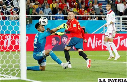 Iago Aspas en el minuto 91 anotó el gol del empate para España /as.com