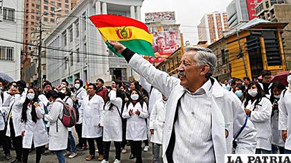 Una protesta de médicos en la Sede de Gobierno  /Los Tiempos