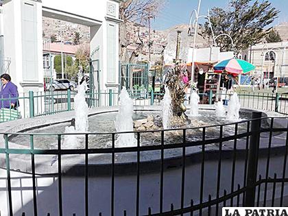 Algunas fuentes de agua volvieron a funcionar