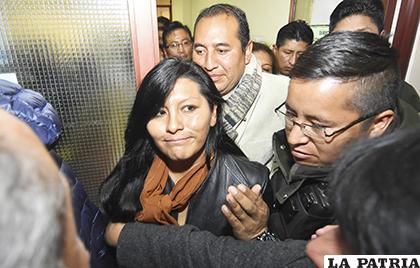 La alcaldesa de El Alto, Soledad Chapetón, conserva su libertad /APG