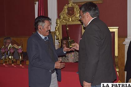 Darío Tito Ramos entrenador de la época /Reynaldo Bellota/LA PATRIA