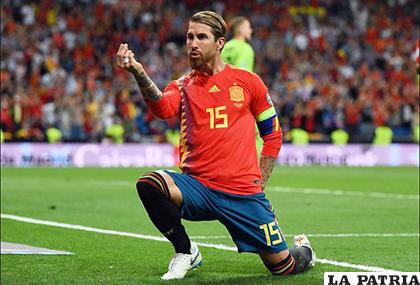 Ramos anotó el primero de España que venció 3-0 a Suecia /as.com