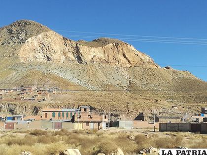 Se denota la perdida de una gran parte del cerro histórico de Oruro /ROLANDO ALARCON
