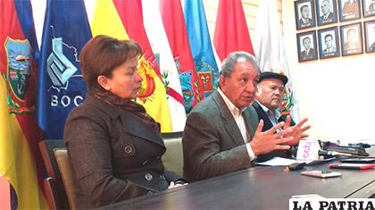 Franklin Pérez, presidente de Caboco junto a miembros de su directorio /ANF
