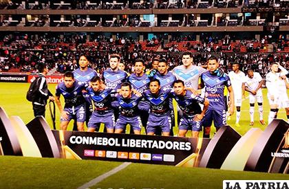 Con el equipo de San José en Quito por Copa Libertadores