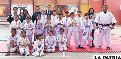 Interesante jornada deportiva en el colegio de la Unión Bolivia-Japón /Cortesía/Marcelo Taborga