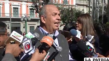 El senador opositor Arturo Murillo realizó la denuncia sobre la compra de los radares