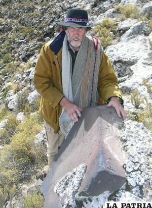 Jimm Allen, investigador de la Atlántida perdida