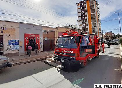 Bomberos acudió ante el llamado de los vecinos /LA PATRIA
