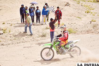 El motociclismo espera solucionar pronto el tema de los terrenos donde está el circuito /LA PATRIA /archivo

