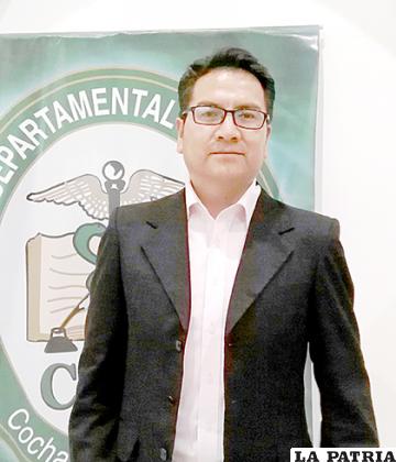 El experto economista Ronald Olguín Almendras 
/LA PATRIA