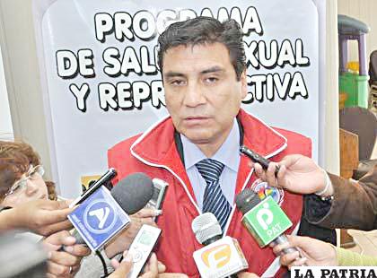 El doctor Johnny Vedia fue director del Sedes en la gestión de Santos Tito (2013) /LA PATRIA /ARCHIVO
