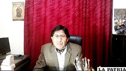 El rector del IFA Bellas Artes Oruro, Finelez Llanque /IFA Bellas Artes