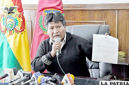 Víctor Hugo Vásquez renunció el 9 de noviembre argumentando no tener nada que ver en 