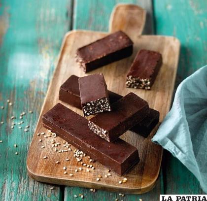 BARRAS DE CACAO Y SÉSAMO
