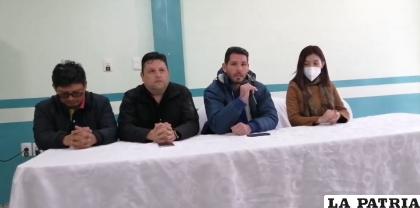 Durante el acto de presentación de la aplicación del club San José /LA PATRIA