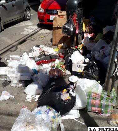 La basura en las calles, el problema que en muchos años no se puede resolver /LA PATRIA