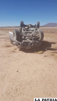 El hecho sucedió cuando el motorizado de la Aduana se dirigía a Oruro /LA PATRIA