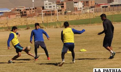 Los jugadores reclaman pagos devengados desde hace cinco meses /LA PATRIA