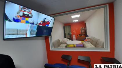 La Cámara Gesell son ambientes separados por un espejo /LA PATRIA