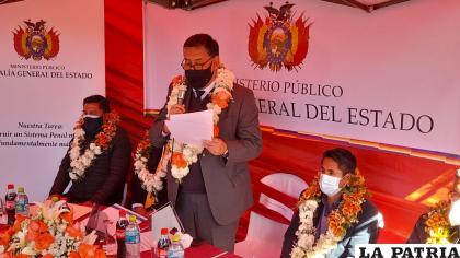 El fiscal general, Juan Lanchipa inauguró la Cámara Gesell /LA PATRIA