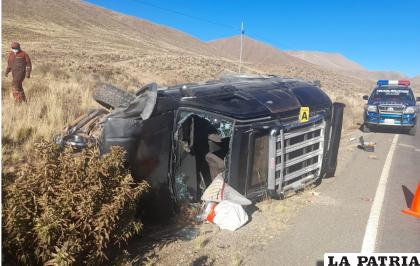 El motorizado dio un fatal vuelco con un fallecido y tres heridos / LA PATRIA
