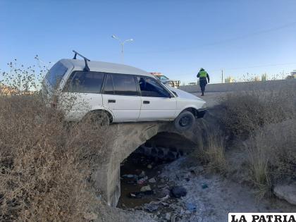 Personal de la División Accidentes atendió el caso /LA PATRIA
