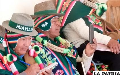 Autoridades originarias de Huallaymarca se capacitan sobre género y democracia intercultural /TED ORURO