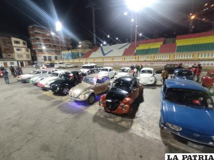 “Petas” celebraron el Día Mundial del Volkswagen /LA PATRIA