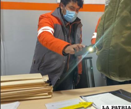 El lunes reciente, el Ministerio Público intervino una de las dependencias de la CNS  /LA PATRIA
