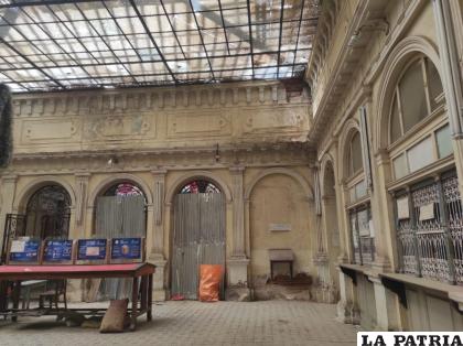 PIE: El edificio patrimonial está deteriorado / Archivo LA PATRIA