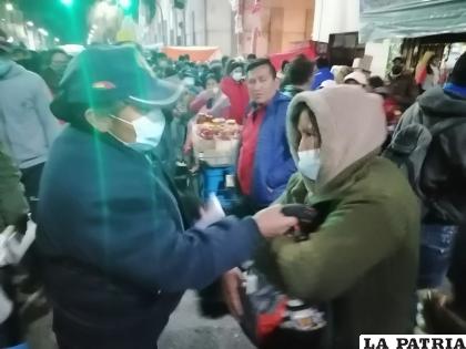Comerciantes vendían a escondidas los juegos pirotécnicos /LA PATRIA