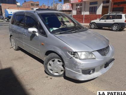 Hubo daños mínimos en las estructuras de los carros 
/LA PATRIA
