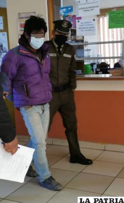 Determinan 5 meses de detención preventiva para acusado por tentativa de feminicidio /LA PATRIA
