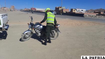 Remolcaron la motocicleta a instalaciones de Tránsito 
/la patria