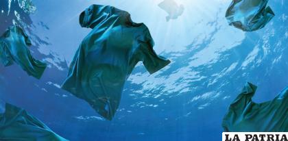 El plástico presente en la ropa puede ser un problema /noticiasambientales.com