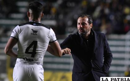 José Aurelio Gay ya estuvo en el país dirigiendo a Vaca Diez /APG