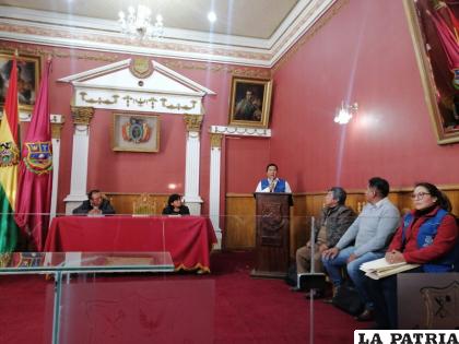 Entregan proyecto de ley para promover trámites administrativos de la Urbanización 9 de Junio /LA PATRIA