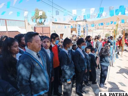 Estudiantes del Ghislain Dube /LA PATRIA
