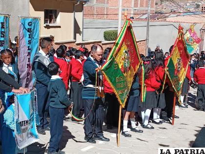 Unidades educativas invitadas al acto y desfile de aniversario 
/LA PATRIA