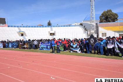 Incertidumbre en la Infantojuvenil por el desarrollo del torneo y las elecciones /LA PATRIA