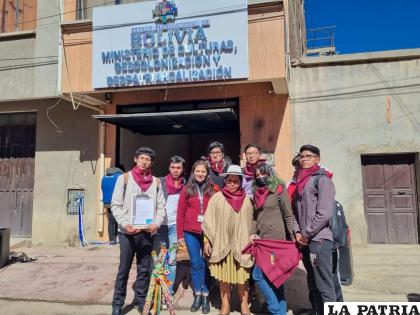 Autoridades luego del acto /MCDD