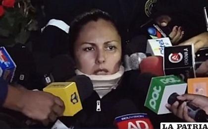 La asambleísta cruceña Muriel Cruz dejó este jueves el hospital /Captura de pantalla