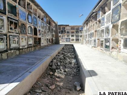 El espacio queda cada vez más reducido /Archivo La Patria