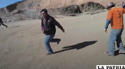 Periodistas fueron agredidos por cooperativistas /CAPTURA DE PANTALLA